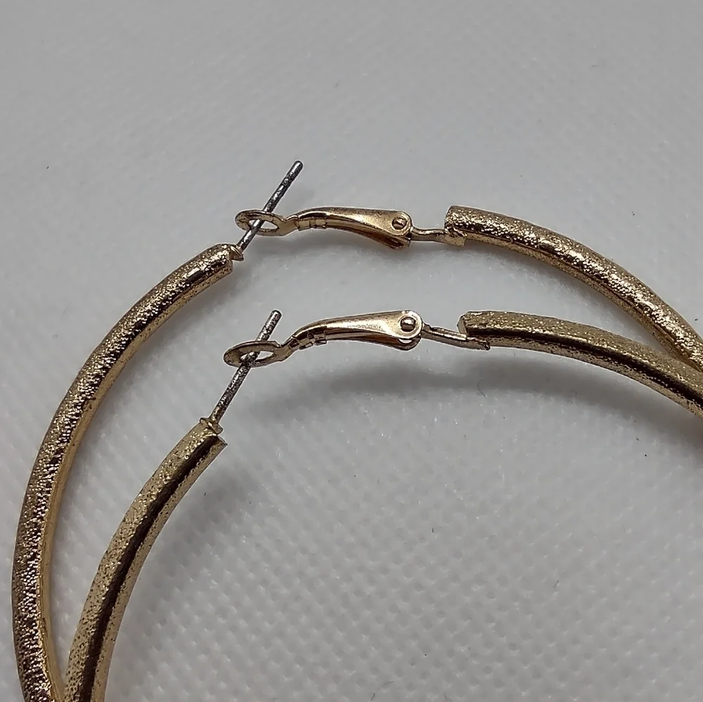 Textured Pierced Gold Hoop‎ Earrings